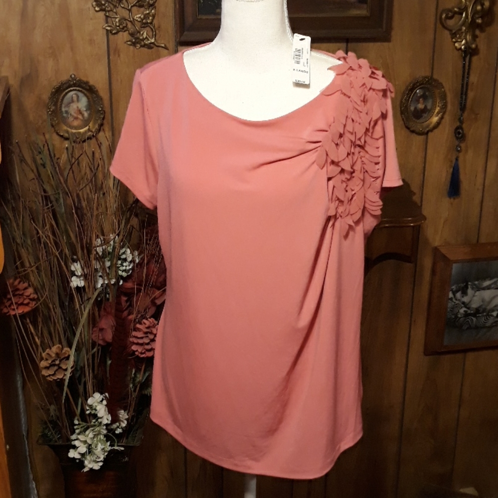 Nwt Worthington stretch ladies blouse